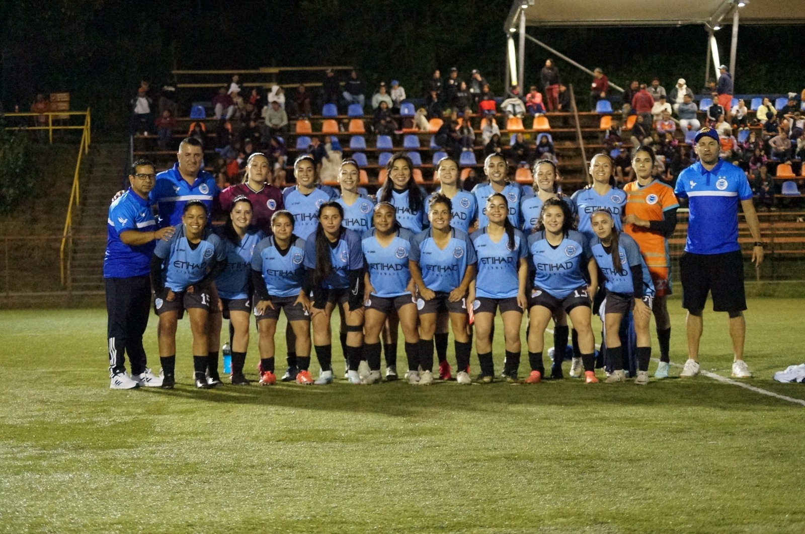 Campeónas Nacional 2026 Serie Damas: Club Hornitos de Pon pon – orgullosas representantes de la Región de los Ríos.